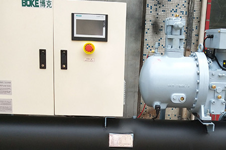 如何預防風冷螺桿式冷熱水機組受潮?